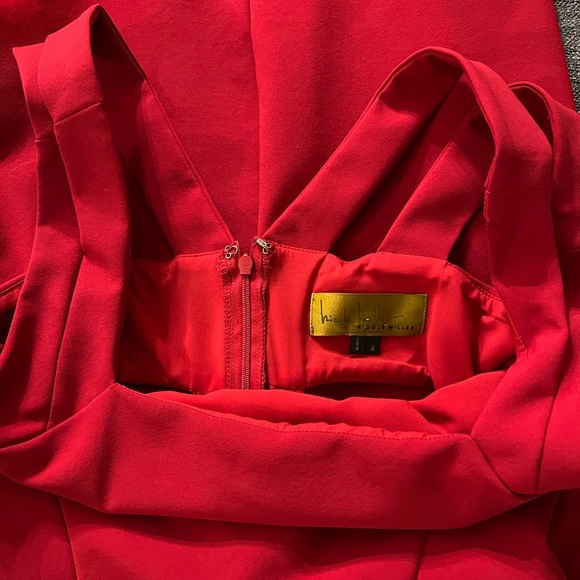 Nicole Miller Sheath Dress in Red - Picture 3 of 3